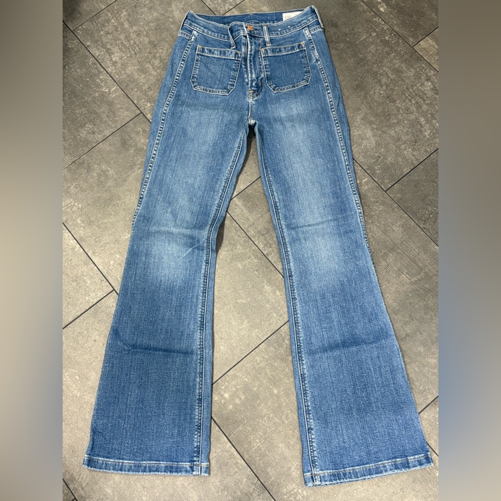 GAP 70’s Flare High Rise Patch Pocket 26R 2 Blue Jeans EXC